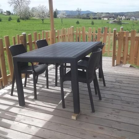 Camping Aire Du Gros Pre Lesseux 외부 사진