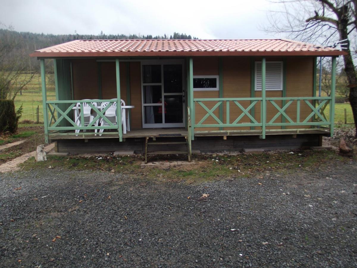Camping Aire Du Gros Pre Lesseux 외부 사진
